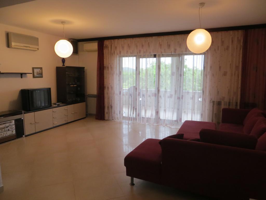 Apartments Sandra Poreč Zimmer foto